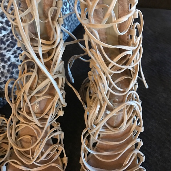 🎉1 LEFT BLOWOUT🎉Jeffrey Campbell Lace Up Heels - Picture 5 of 8